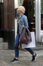 PIXIE LOTT Out Shopping in Cheshire 08/08/2017