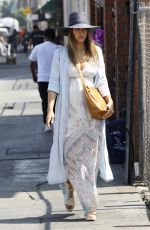 Pregnant JESSICA ALBA Out in Los Angeles 08/26/2017