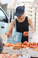 RACHEL MCADAMS Shopping at Farmer