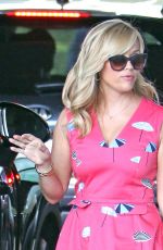 REESE WITHERSPOON Out and About in Los Angeles 08/02/2017