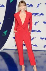 RENEE BARGH at 2017 MTV Video Music Awards in Los Angeles 08/27/2017