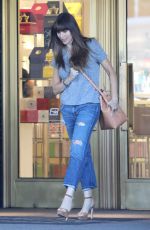 SOFIA VERGARA Shopping at Saks Fifth Avenue in Beverly Hills 08/16/2017