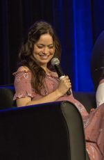 SUMMER GLAU at Wizard Word Chicago 2017 in Rosemont 08/26/2017