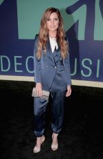 SYDNEY SIEROTA at 2017 MTV Video Music Awards in Los Angeles 08/27/2017