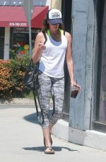 TERI HATCHER Out for Lunch in Studio City 08/28/2017