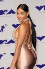 TORI BRIXX at 2017 MTV Video Music Awards in Los Angeles 08/27/2017