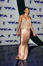 TORI BRIXX at 2017 MTV Video Music Awards in Los Angeles 08/27/2017