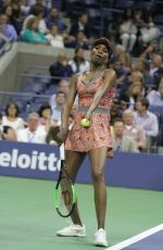 VENUS WILLIAMS at 2017 US Open Tennis Championships 08/30/2017
