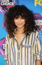 ZENDAYA COLEMAN at Teen Choice Awards 2017 in Los Angeles 08/13/2017