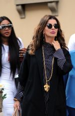ALBA PARIETTI Shoping at a Jewelery Boutique in Milan 09/25/2017