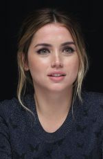 ANA DE ARMAS at Blade Runer 2049 Photocall in Los Angeles 09/24/2017