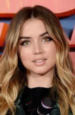 ANNA DE ARMAS at Blade Runner 2049 Photocall in London 09/21/2017