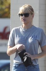 ANNA FARIS Emerges for the First Time Since Filing for Divorce with Chris Pratt 09/05/2017