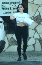 ARIEL WINTER Get Gun Permits in Burbank 09/26/2017