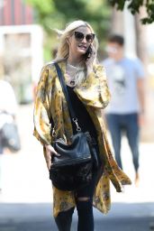 ASHLEE SIMPSON Out Shopping in Los Angeles 09/18/2017