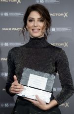 BARBARA LENNIE Wins Max Factor Award in San Sebastian 09/27/2017