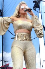 BEBE REXHA Performs at Global Citizen Festival in New York 09/23/2017