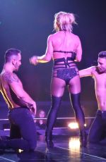 BRITNEY SPEARS Performs at Planet Hollywood in Las Vegas 09/01/2017