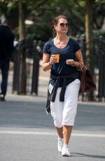 BROOKE SHIELDS Out and About in New York 09/05/2017