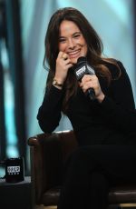 CAROLINE DHAVERNAS AOL Build Series for Easy Living 09/15/2017