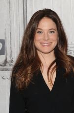 CAROLINE DHAVERNAS AOL Build Series for Easy Living 09/15/2017