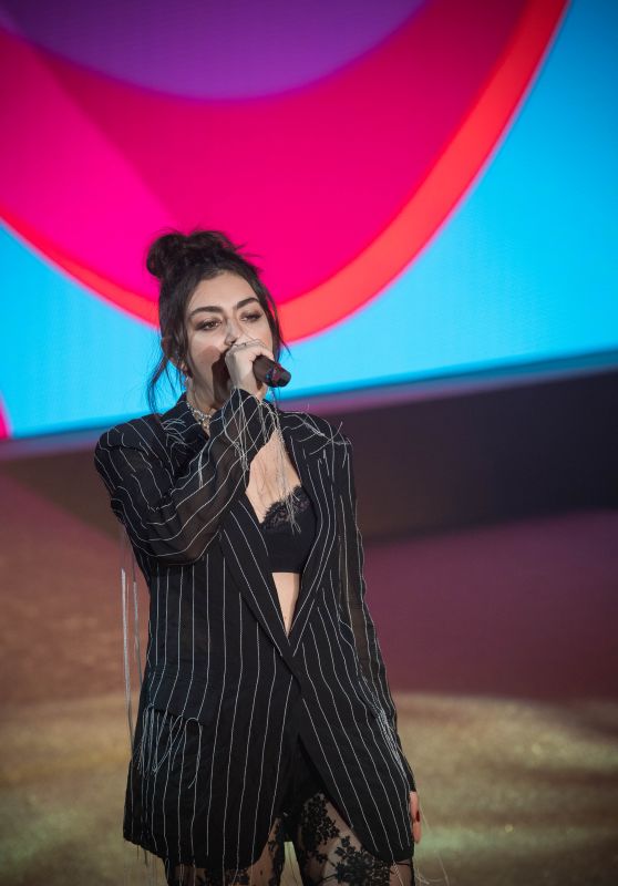 CHARLI XCX Performs at Etam Fashion Show in Paris 09/26/2017