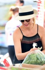 CHARLOTTE ROSS Shopping at Farmers Market in Los Angeles 09/03/2017