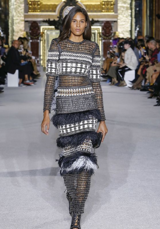 CINDY BRUNA at Balmain Spring/Summer 2018 Fashion Show