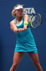 COCO VANDEWEGHE at 2017 US Open at Billie Jean King National Tennis Center in New York 09/02/2017