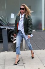 DOUTZEN KROES Out and About in London 09/18/2017