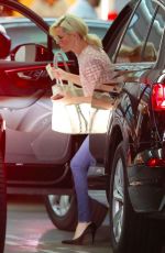 ELIZBAETH BANKS Out and About in Beverly Hills 09/13/2017