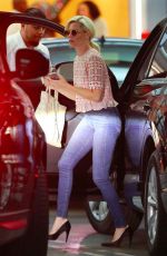 ELIZBAETH BANKS Out and About in Beverly Hills 09/13/2017