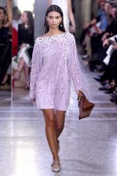 EMILY RATAJKOWSKI at Bottega Veneta Fashion Show in Milan 09/23/2017