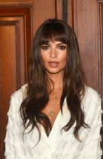 EMILY RATAJKOWSKI at Marc Jacobs Fashion Show at New York Fashion Week 09/13/2017