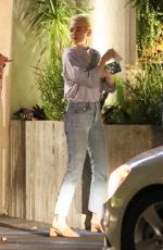 EMMA STONE at Fogo De Chao Restaurant in Beverly Hills 09/16/2017