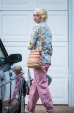 EMMA STONE at Maniac Set in New York 09/19/2017