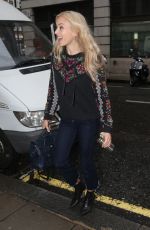 FEARNO COTTON Arrives at Ken Bruce Show