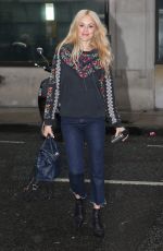 FEARNO COTTON Arrives at Ken Bruce Show