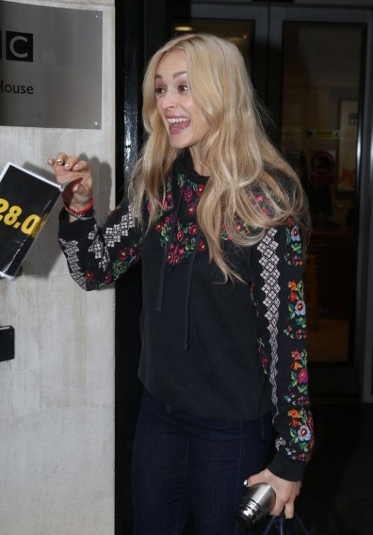 FEARNO COTTON Arrives at Ken Bruce Show’ in London 09/29/2017