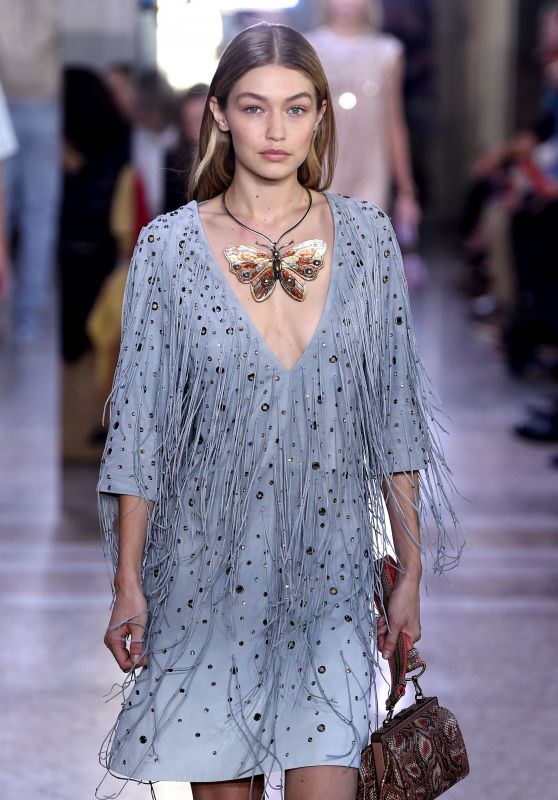 GIGI HADID at Bottega Veneta Fashion Show at Milan Fashion Week