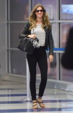 GISELE BUNDCHEN at Logan Airport in Boston 09/19/2017