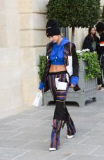 HAILEY BALDWIN Leaves Her Hotel in Paris 09/27/2017