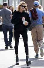 HAILEY BALDWIN Leaves Starbucks in New York 09/01/2017