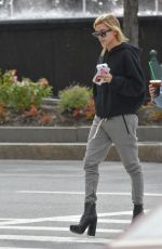 HAILEY BALDWIN Leaves Starbucks in New York 09/03/2017