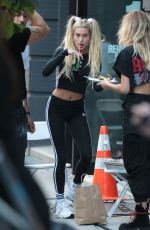HAILEY BALDWIN on the Seof of a Photoshoot in New York 09/10/2017
