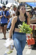 ISABELLE FUHRMAN Shoping at Farmers Market in Los Angeles 09/06/2017