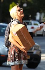 JANE KRAKOWSKI Out Shopping in New York 09/25/2017