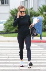 JENNIFER GARNER Out and About in Los Angeles 09/12/2017