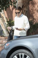 JENNIFER GARNER Out in Brentwood 09/17/2017