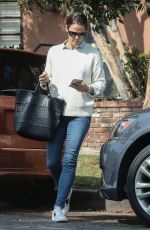 JENNIFER GARNER Out in Brentwood 09/17/2017